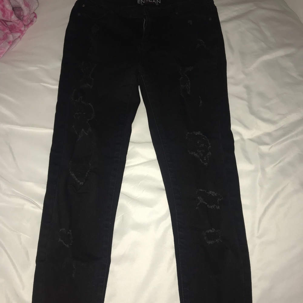 Fashion Nova black jean